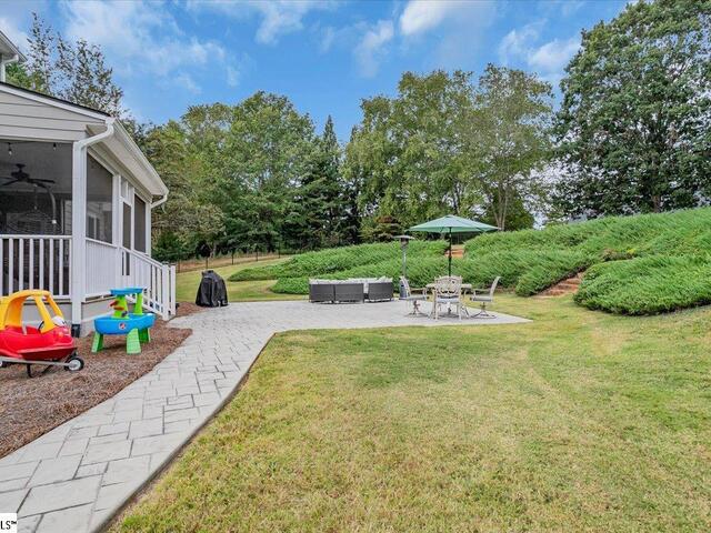 Photo of 409 Arthurs Court