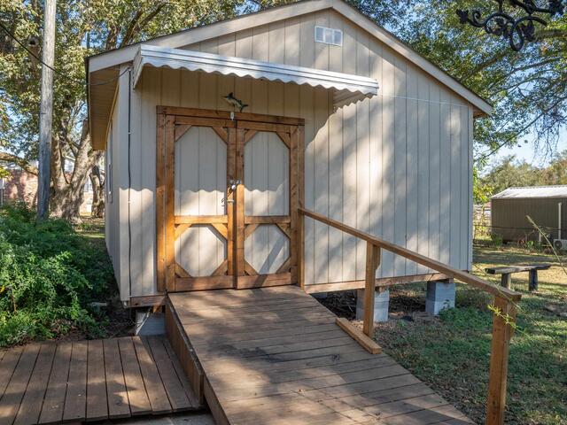 Photo of 736 Bethesda Road