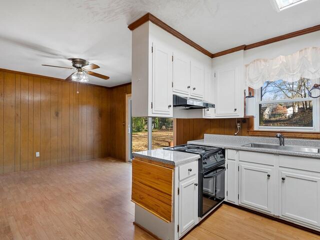 Photo of 218 Richmond Drive