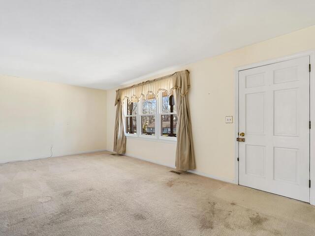 Photo of 218 Richmond Drive