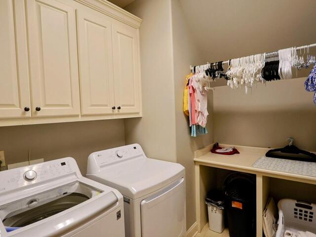 Photo of 108 Ledgestone Way