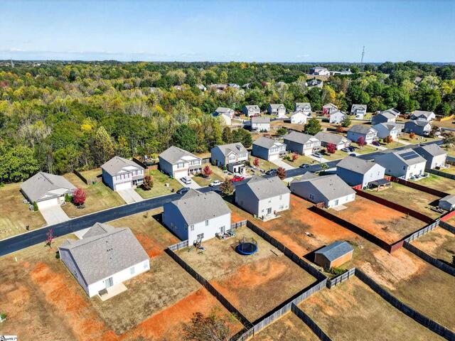 Photo of 627 Willow Bank Landing
