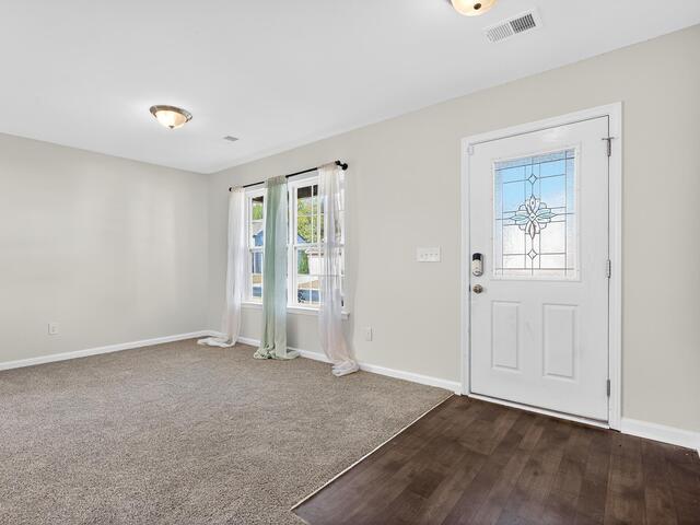 Photo of 627 Willow Bank Landing
