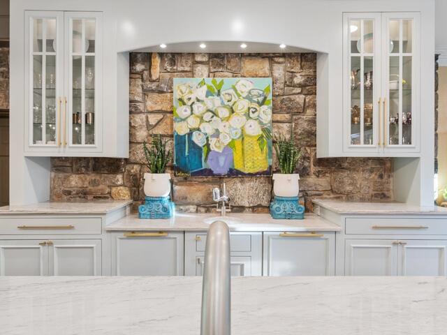 Photo of 48 Ridgeland Drive