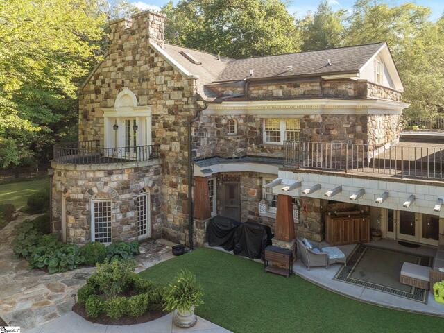 Photo of 48 Ridgeland Drive