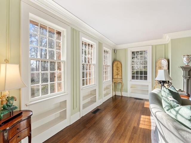 Photo of 48 Ridgeland Drive