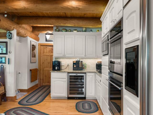 Photo of 4004 Lake Adger Parkway