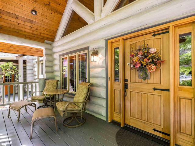 Photo of 4004 Lake Adger Parkway