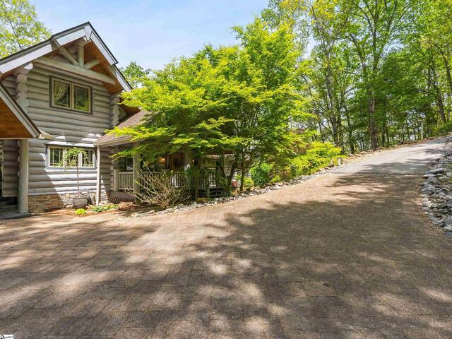 Photo of 4004 Lake Adger Parkway