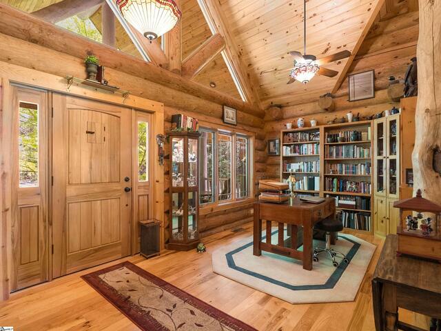 Photo of 4004 Lake Adger Parkway