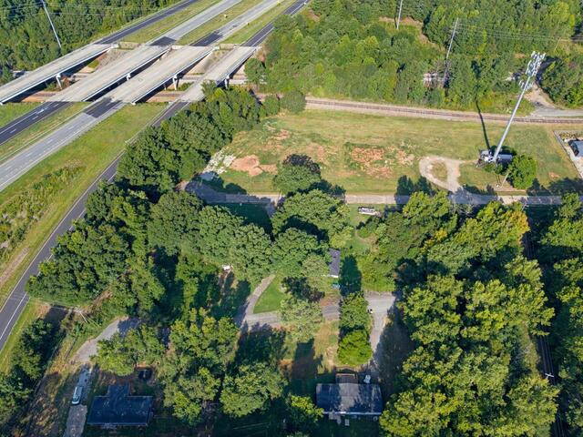 Photo of 12 Landscape Lane