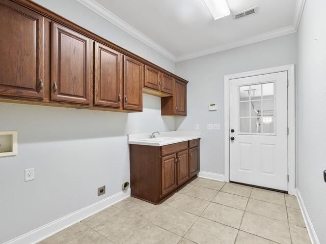 Photo of 309 N Walnut Drive