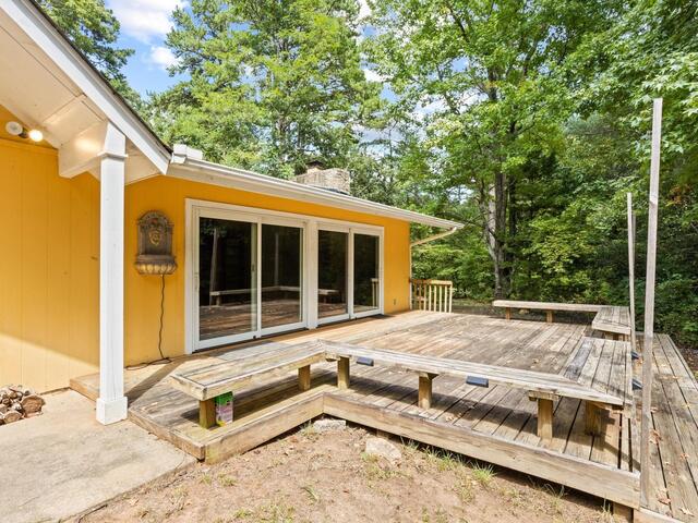 Photo of 1100 Little Texas Road