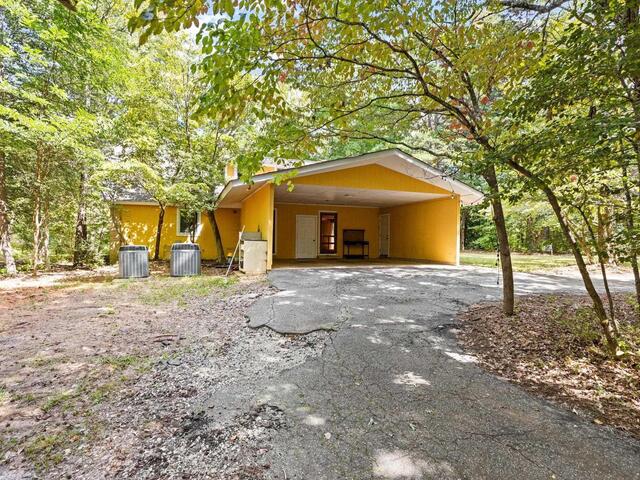 Photo of 1100 Little Texas Road