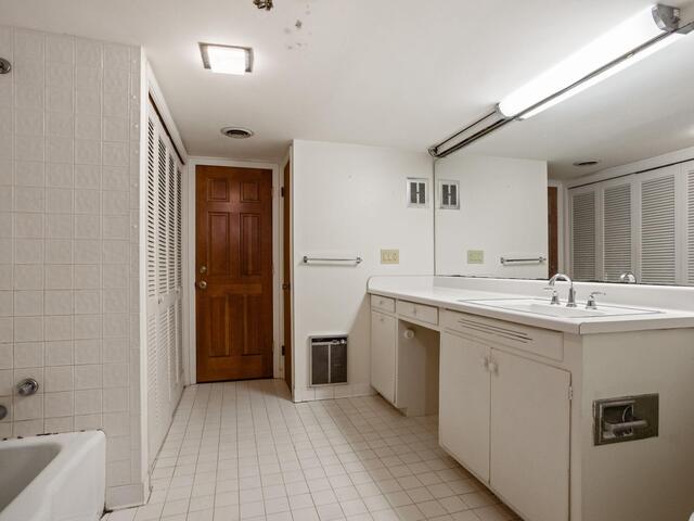 Photo of 1100 Little Texas Road