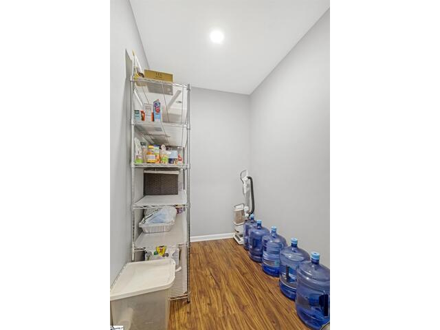 Photo of 2438 Durbin Road