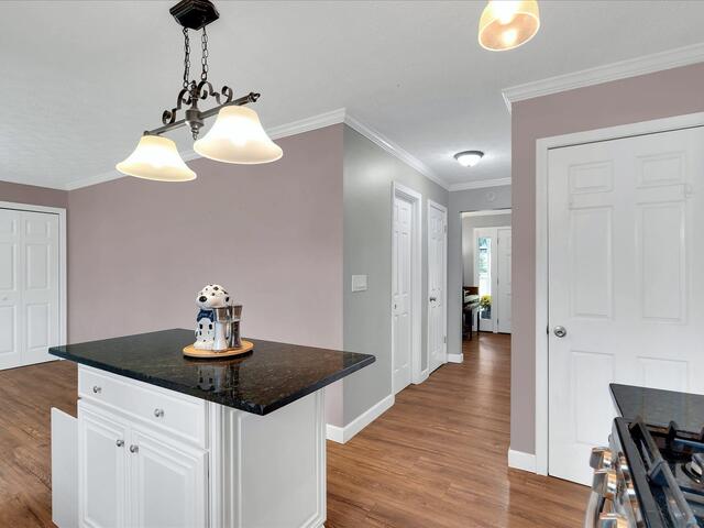 Photo of 1002 Greenwood Court