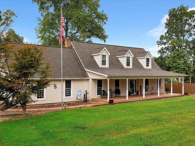 Photo of 1002 Greenwood Court