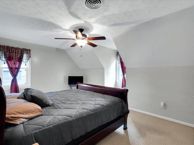 Photo of 1002 Greenwood Court