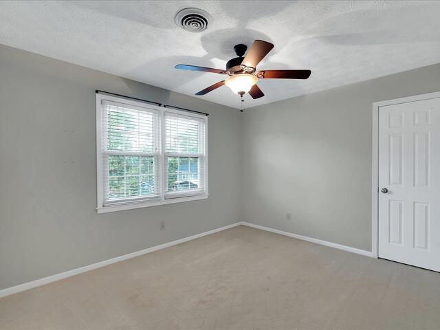 Photo of 1002 Greenwood Court