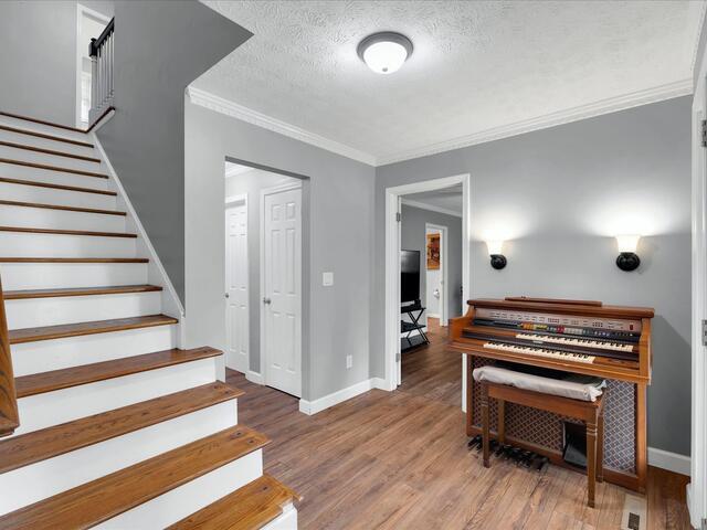 Photo of 1002 Greenwood Court