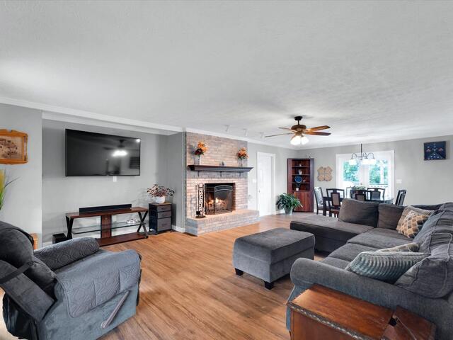 Photo of 1002 Greenwood Court