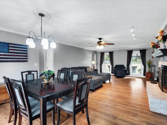 Photo of 1002 Greenwood Court