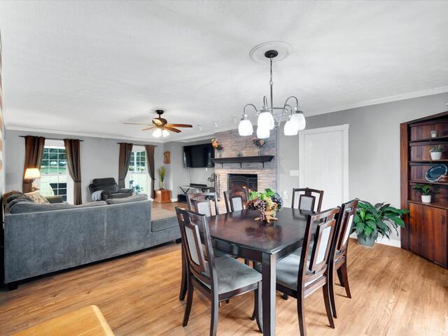 Photo of 1002 Greenwood Court