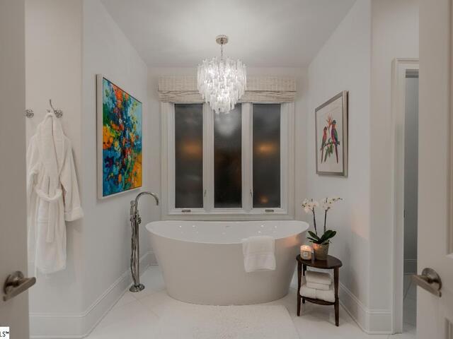 Photo of 94 Eagle Rock Road