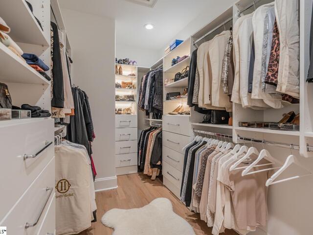 Photo of 94 Eagle Rock Road