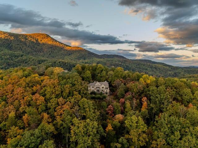 Photo of 94 Eagle Rock Road