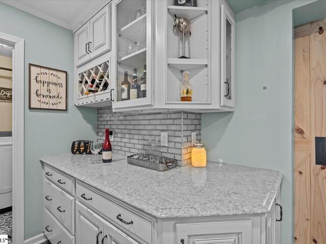 Photo of 105 Hillpine Drive