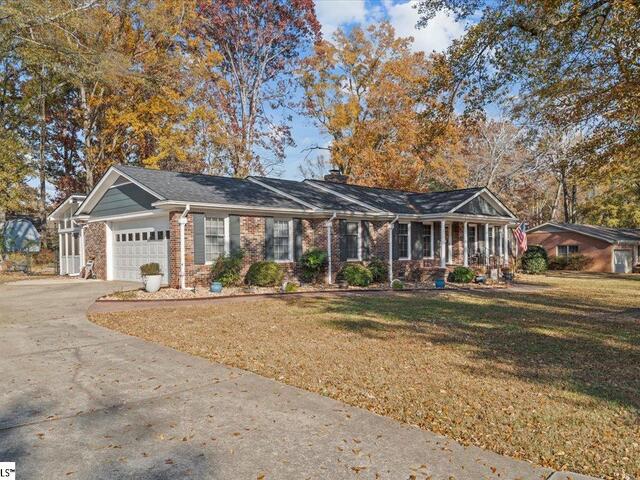 Photo of 105 Hillpine Drive