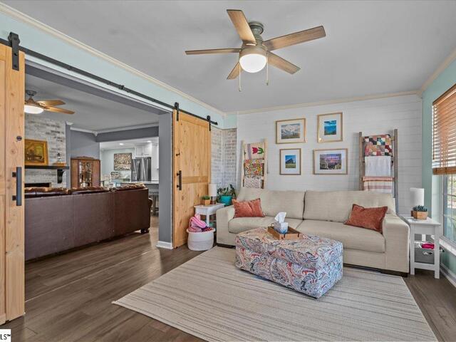 Photo of 105 Hillpine Drive