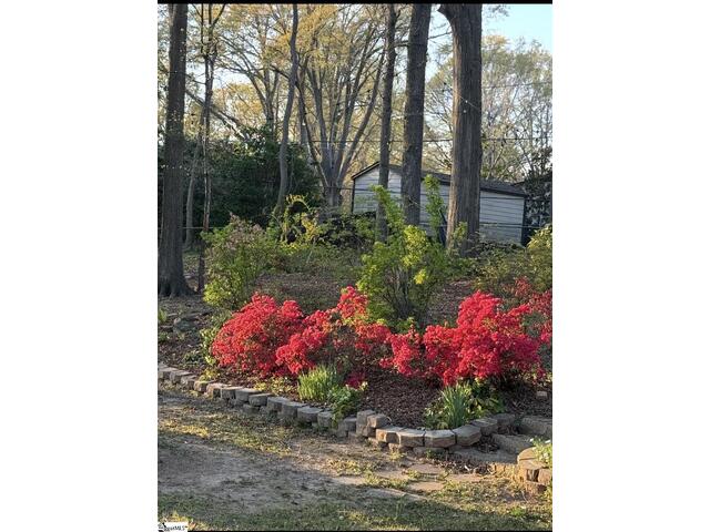 Photo of 105 Hillpine Drive