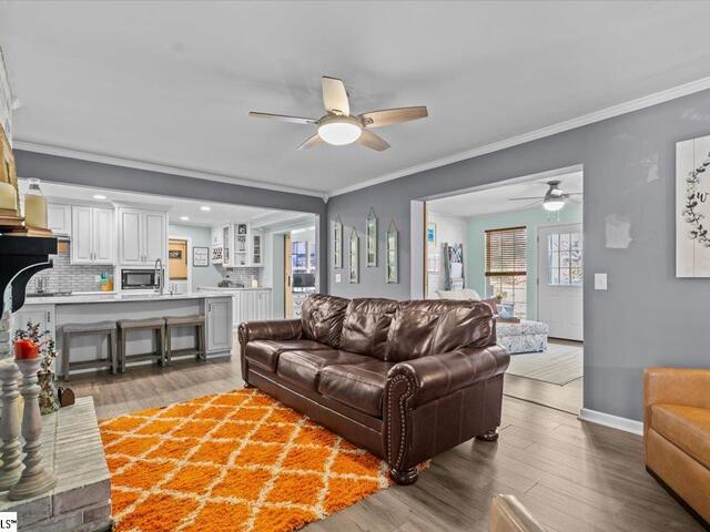 Photo of 105 Hillpine Drive