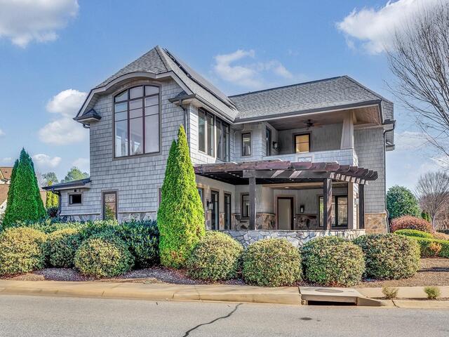 Photo of 1 Village Mews Road