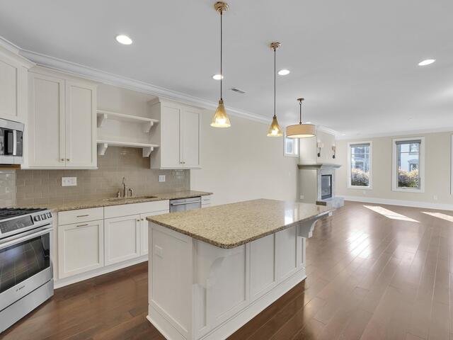 Photo of 1 Village Mews Road