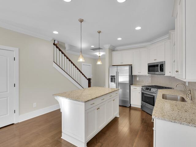 Photo of 1 Village Mews Road