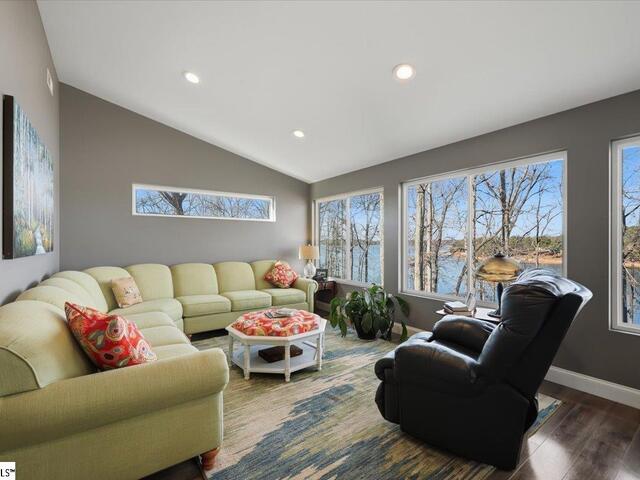 Photo of 227 Forest Cove Road