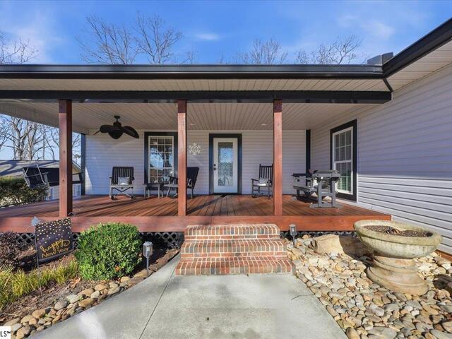 Photo of 227 Forest Cove Road