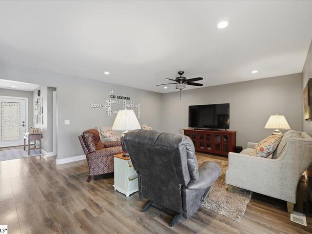 Photo of 227 Forest Cove Road