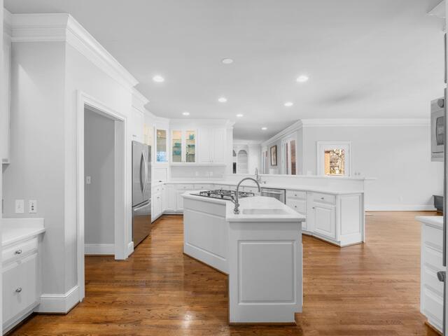 Photo of 25 Club Forest Lane