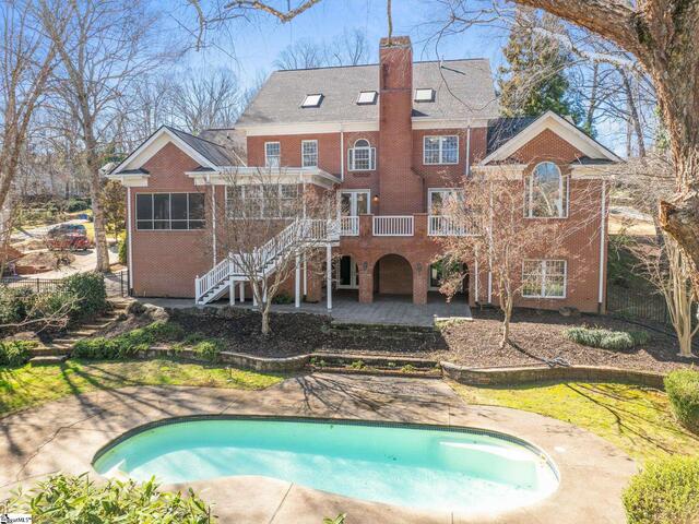 Photo of 25 Club Forest Lane