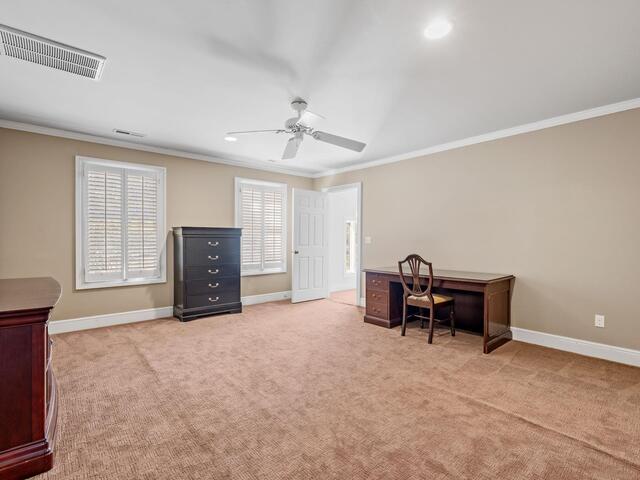 Photo of 25 Club Forest Lane