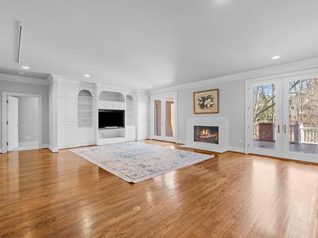 Photo of 25 Club Forest Lane