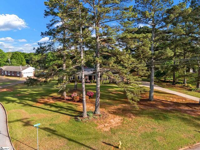 Photo of 501 Mellwood Drive