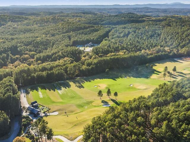 Photo of 374 Peninsula Ridge