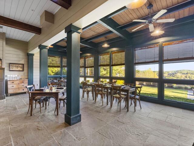 Photo of 374 Peninsula Ridge
