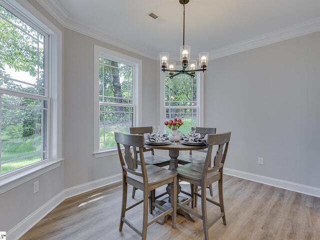 Photo of 629 Mountain View Road